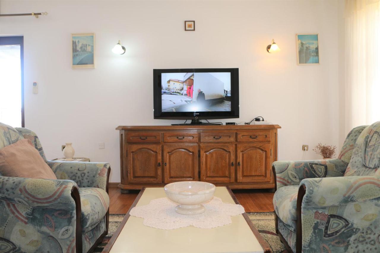 Apartment Grgas-Tucilo Zablace Exterior photo