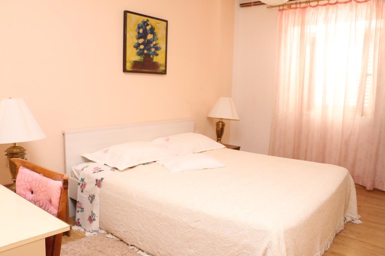 Apartment Grgas-Tucilo Zablace Exterior photo